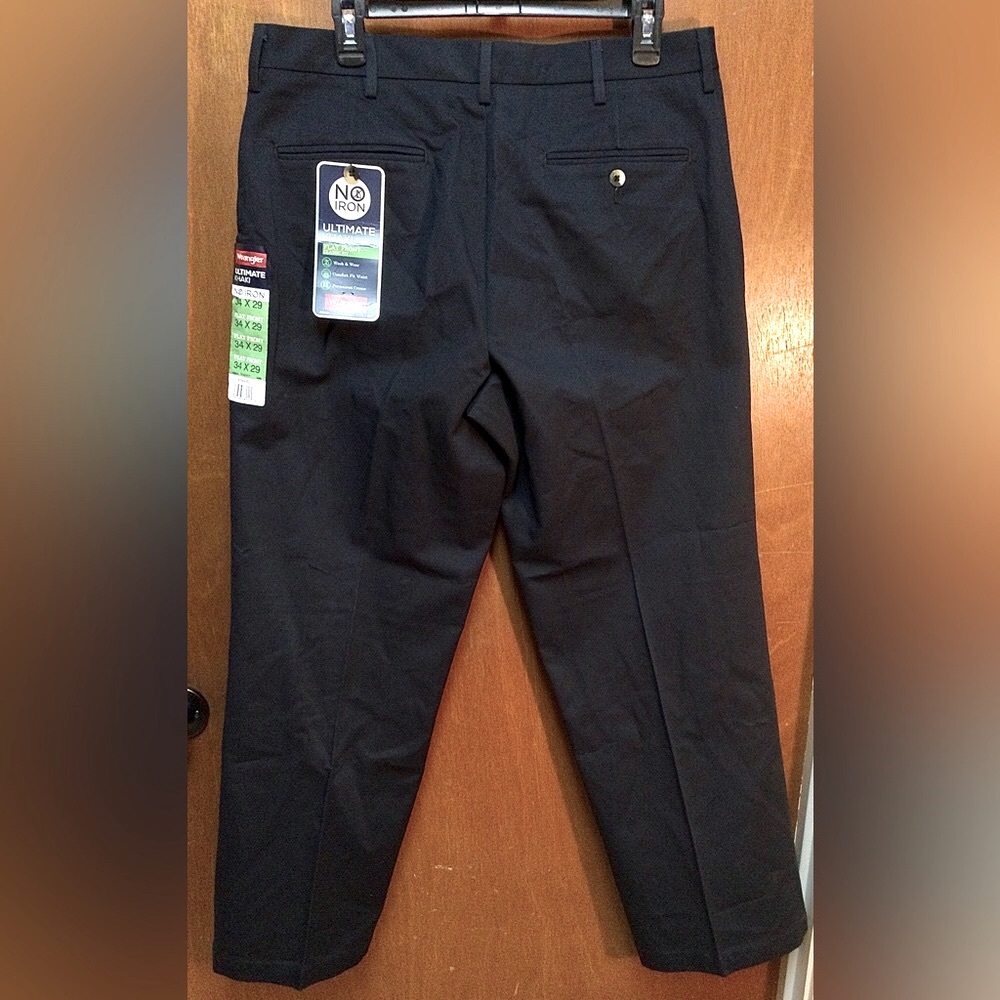 Wrangler Ultimate Khaki No Iron Pants Men’s 34x29 Black Flat Front Classic Fit - Picture 2 of 6